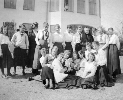 In Djursholm - Vor dem Spracheninstitut